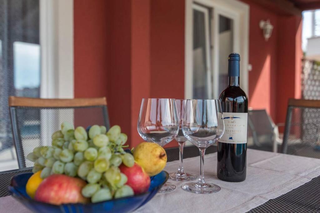 Villa Anemona 파자나 외부 사진